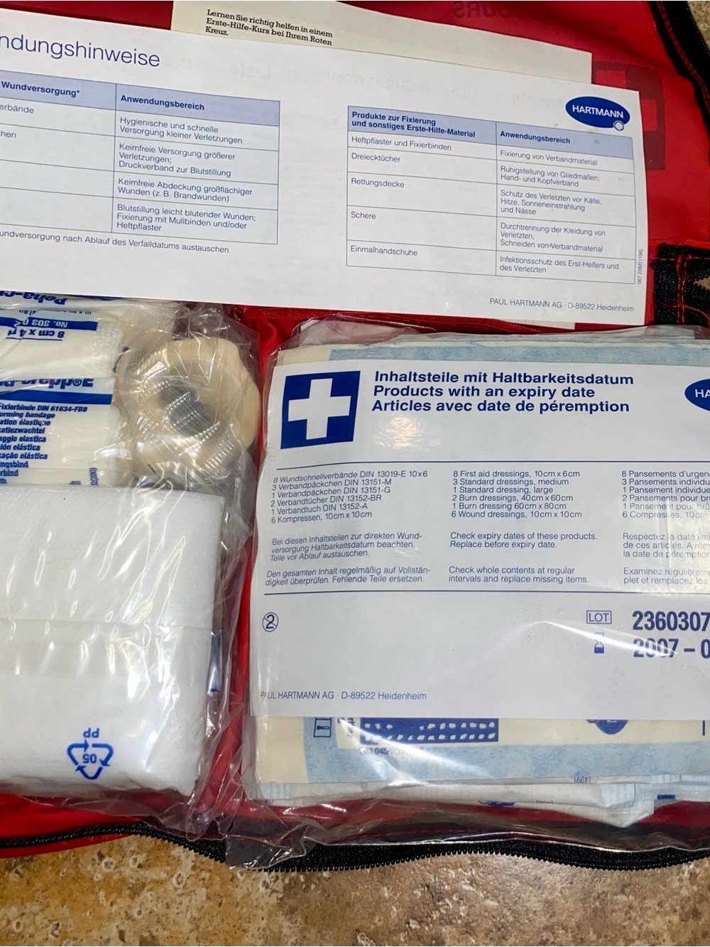 Audi  First Aid Kit - Picture 2 of 4